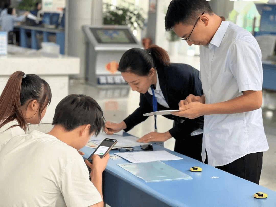 空港简阳，以质求成，顺势起航，飞向未来！