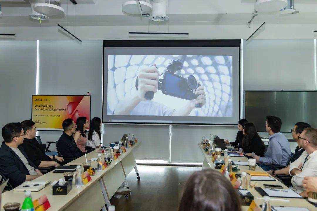 全球交易平台eBay团队到访深圳乐其创新