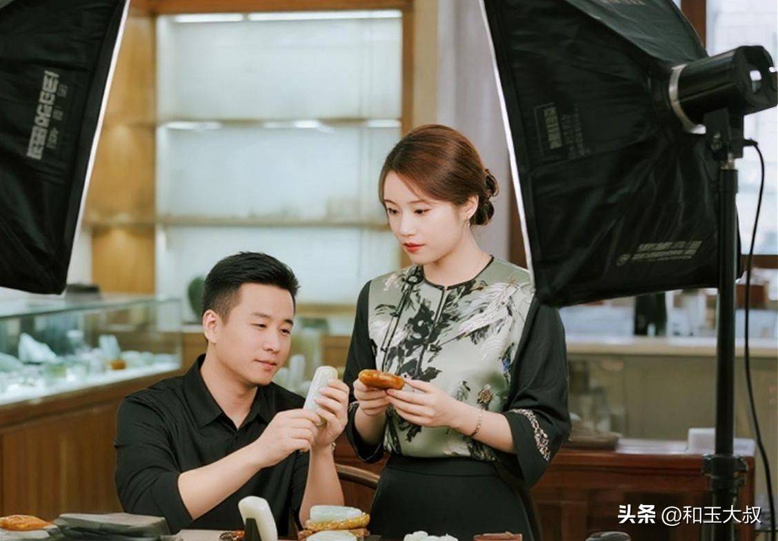 年入百万会讲故事，濒临破产只卖真货，和田玉行业劣币逐良币！